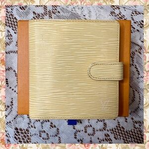 Louis Vuitton Porte-Billets Yellow Epi Leather Wallet